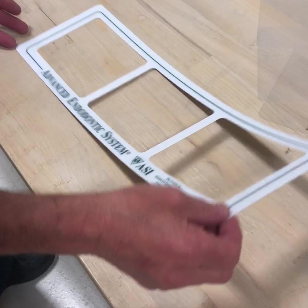 Attaching window panes to overlay [66-4016]