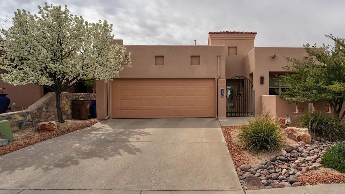 3670 Reflections Lane, Las Cruces, NM 88011