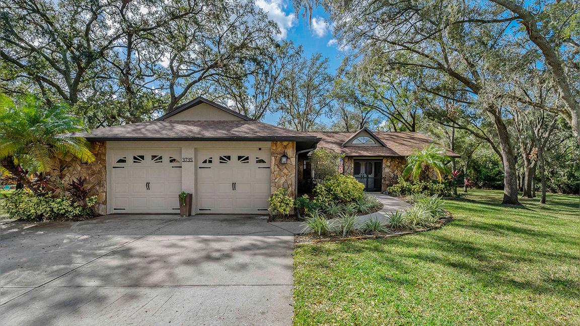 3735 Thornbush Lane, New Port Richey FL