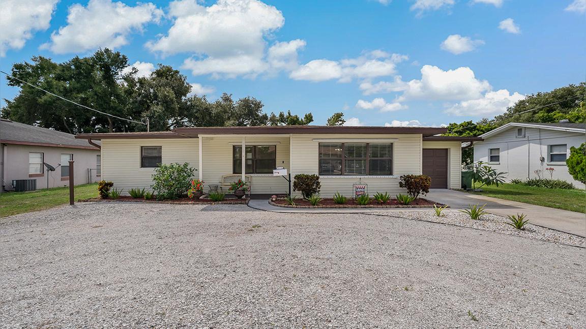 570 Avenue M SE, Winter Haven, FL 33880