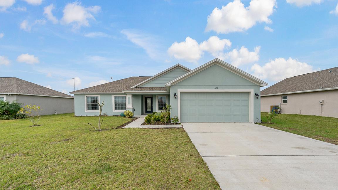 513 Central Ridge Ln, Frostproof, FL 33843
