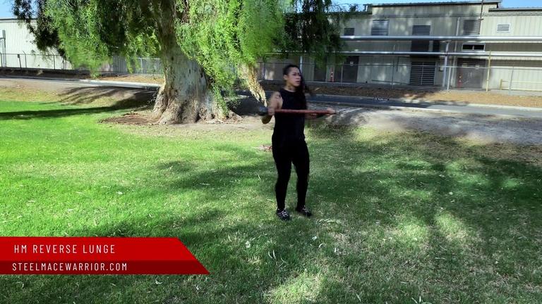 Horizontal Middle Reverse Lunge