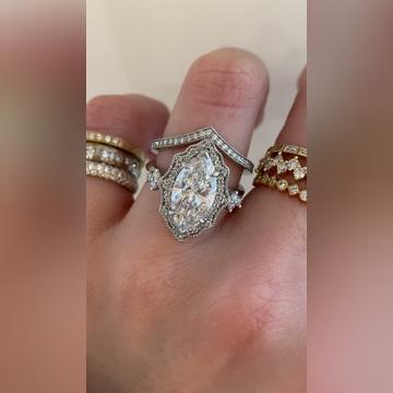 Evelina-3ctMarquise-Plat-Monroe