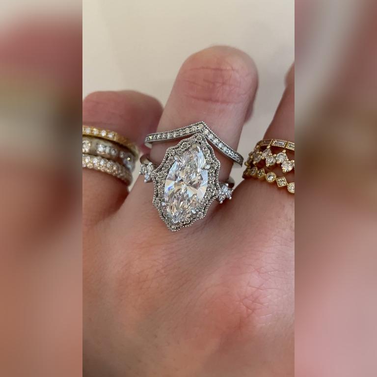 Evelina-3ctMarquise-Plat-Monroe