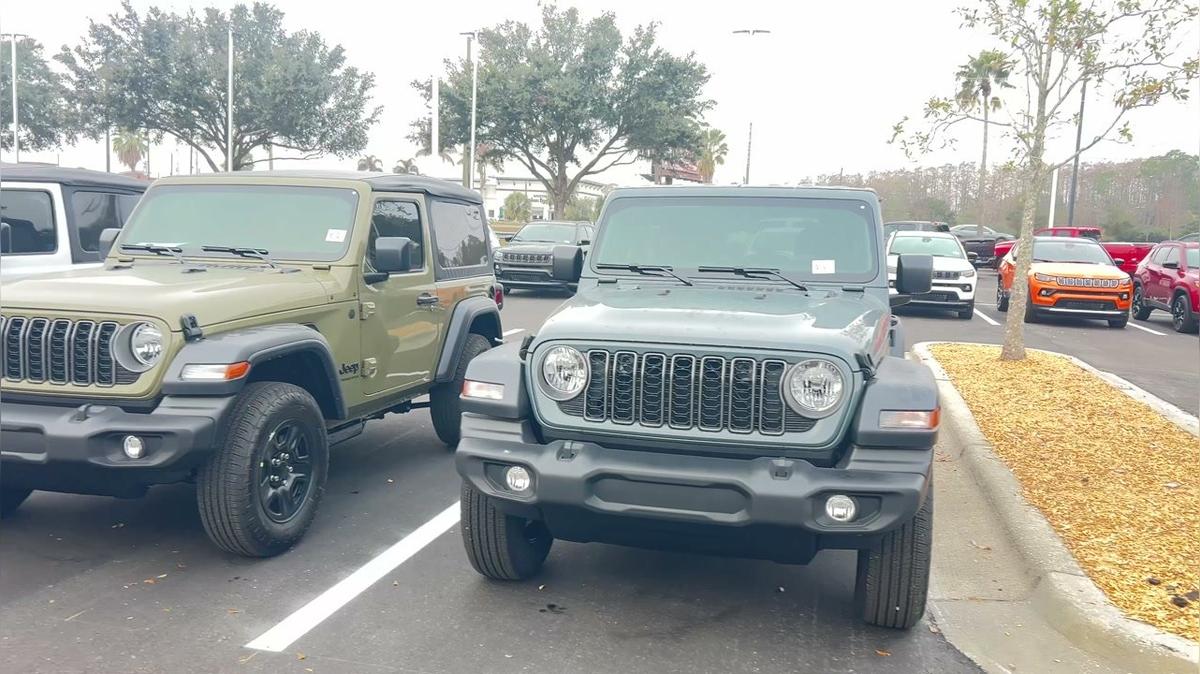 Rusell's Wrangler lot video by Walter/ Airport CDJ 407-541-6200