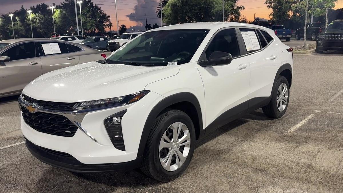 2024 Chevrolet Trax LS