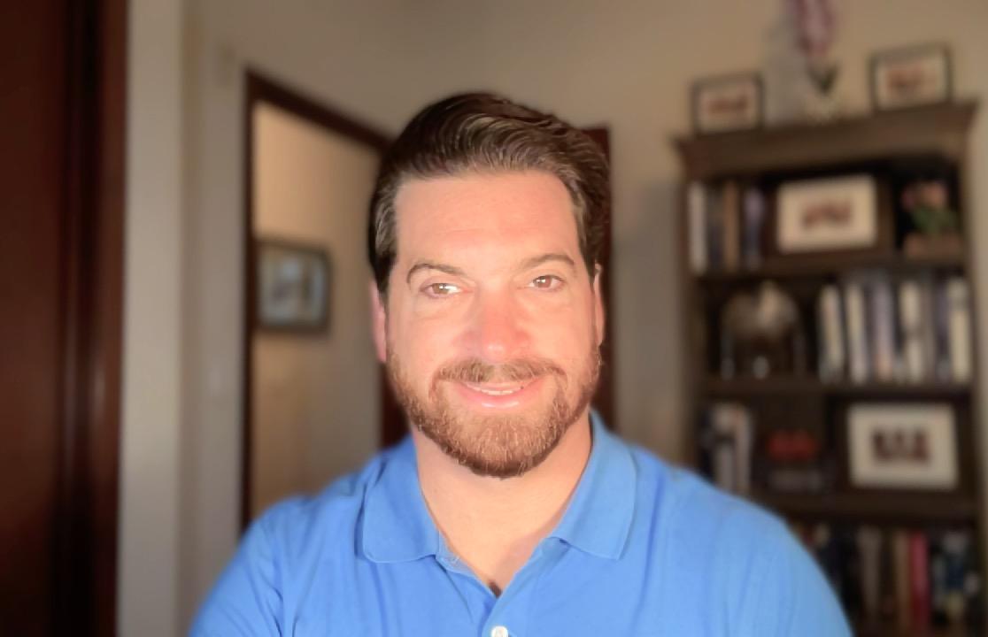 Please introduce yourself (name, role, company) and how long you&#39;ve been participating in LEHRN. Describe why you participate in this community -  including the value to you personally) - with the goal of inspiring others to join.