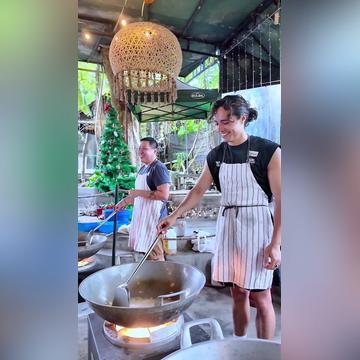 Community Kitchen 38