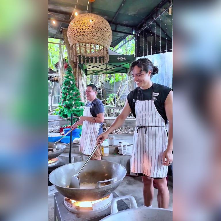 Community Kitchen 38