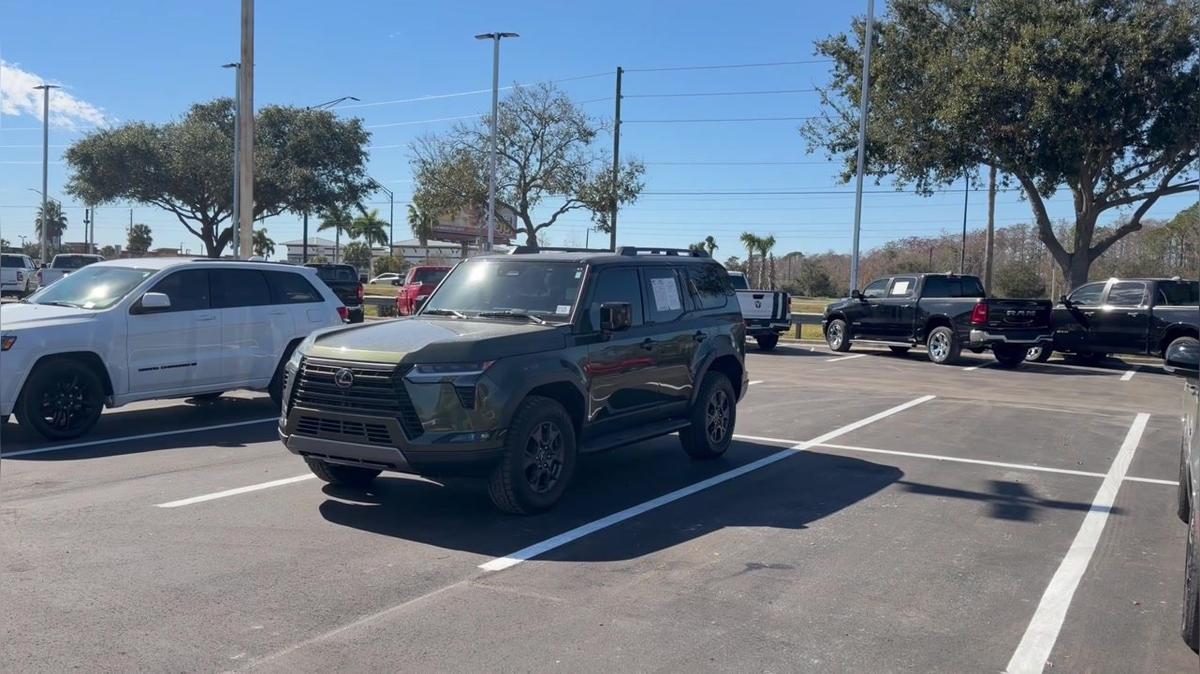 2024 LEXUS GX 550