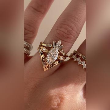 Odika-1.2ctMarquise-Islet-Romina