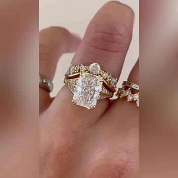 Mariposa-3ctRadiant-14kYellow-CusAltair