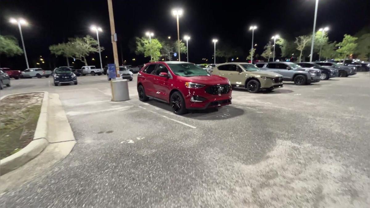 Julie's Ford Edge @Airport CDJR /// Joanis - 386.366.2227