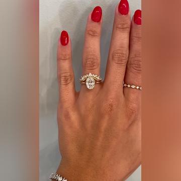 MyraOvalTempestYellow.mp4