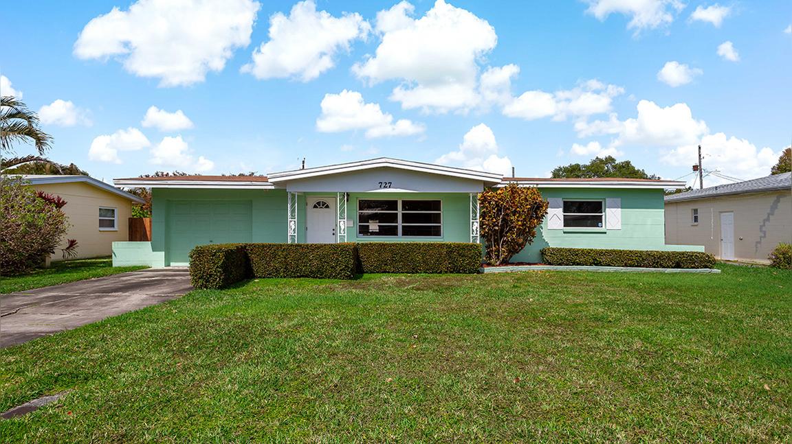 727 43rd Ave NE, Saint Petersburg, FL 33703