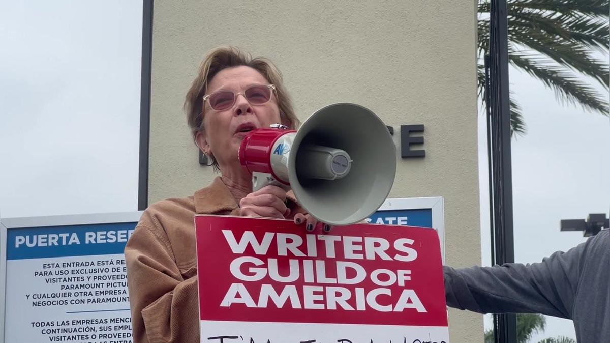 Annette Bening WGA Picket Line Paramount Studios