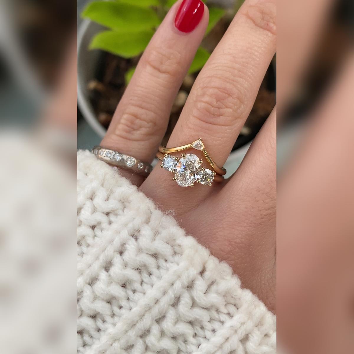 Hetty Oval Wedding Band Pairings
