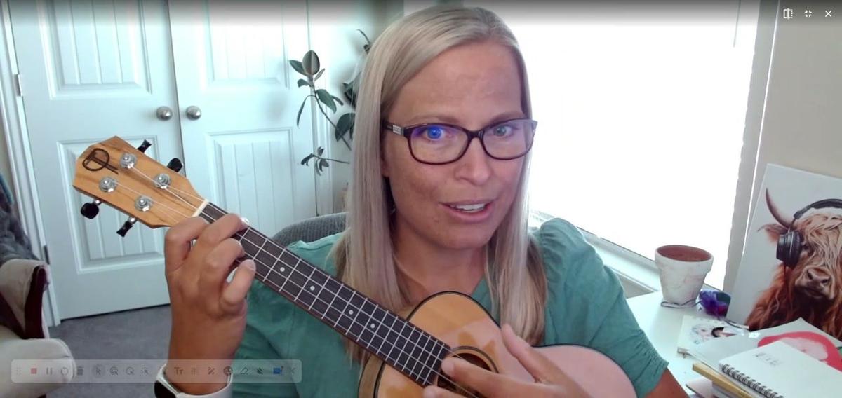 Ukulele- Your First Ukulele Chords and Strumming Pattern