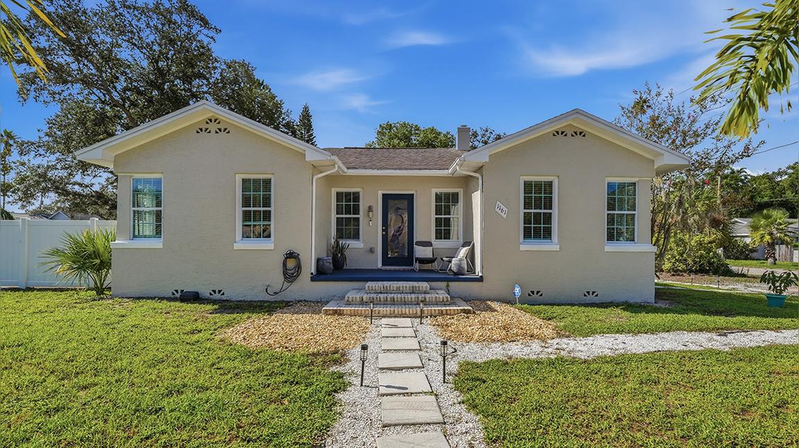 1161 Sedeeva St, Clearwater, FL 33755