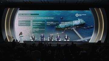 2024 - ADSW - Green Hydrogen Summit - 10 - Panel - LH2
