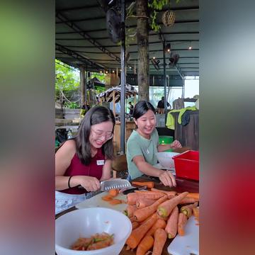 Community Kitchen 36