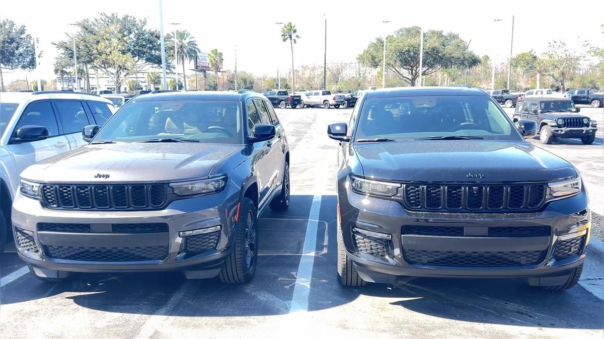 Nallely's Grand Cherokee lot video by Walter/ Airport CDJ 407-541-6200