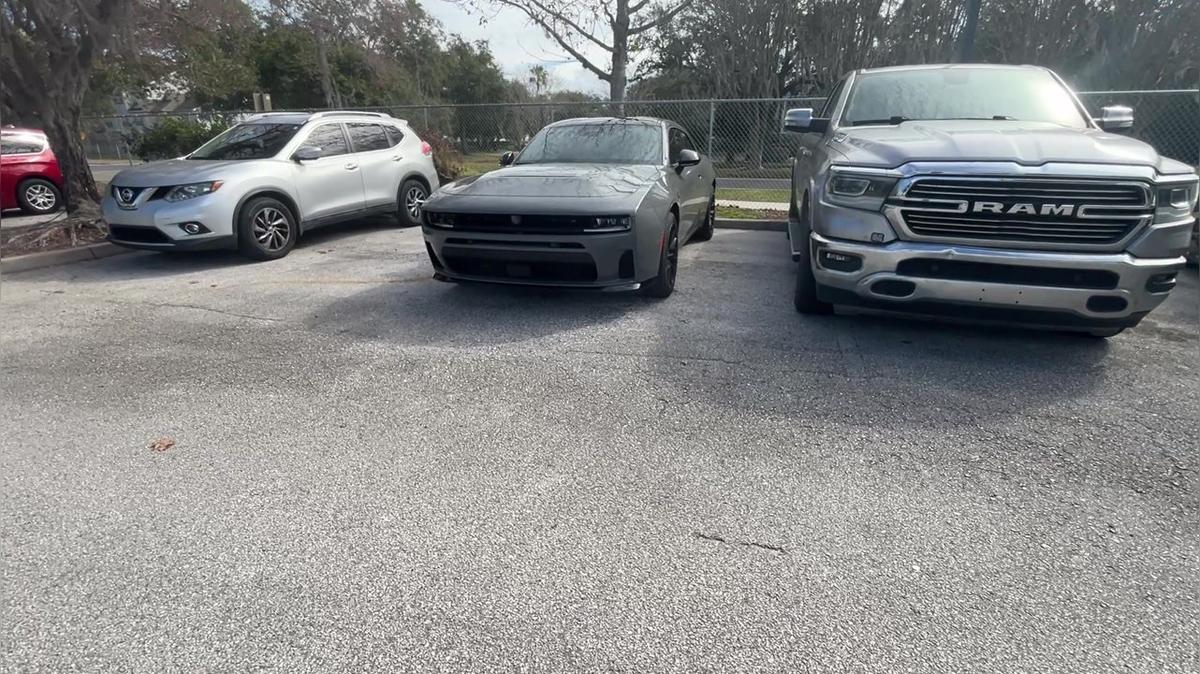 Jay's New Charger @AirportCDJR /// Joanis - 386.366.2227