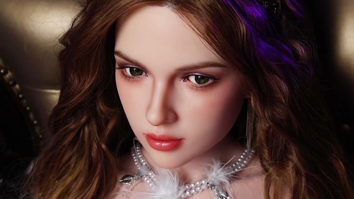 L114 Life Size Realistic Silicone Sex Doll 169cm Poseable Companion