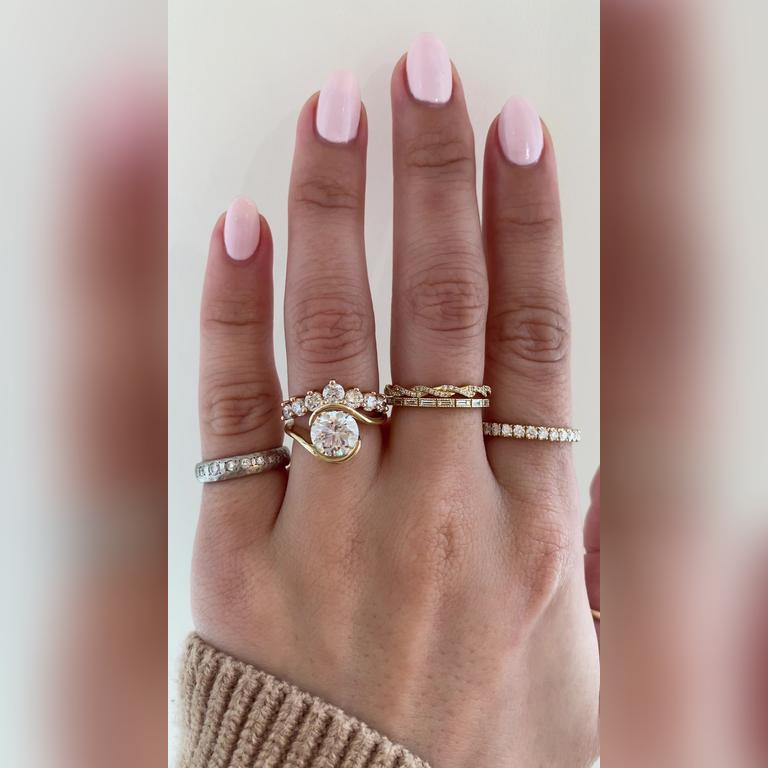 Salome-2ct-Round-Antoinette-Large