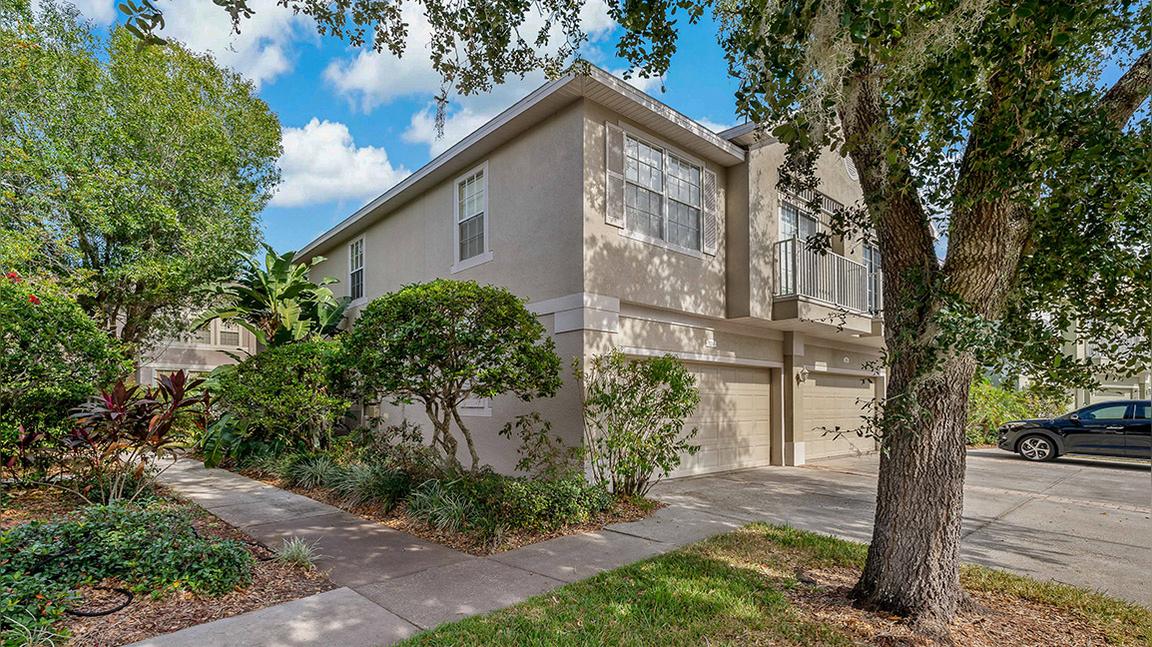 5230 Blue Roan Way, Wesley Chapel, FL 33544