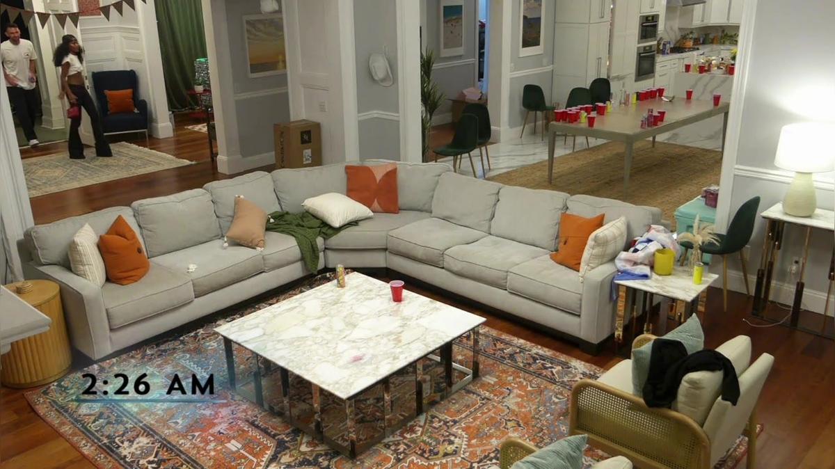 Govee Summer House S9 E6