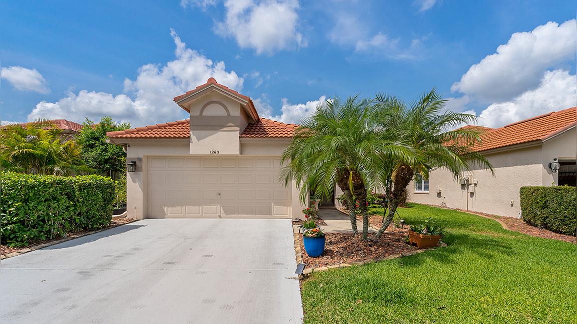 1260 Dartford Dr, Tarpon Springs, FL 34688