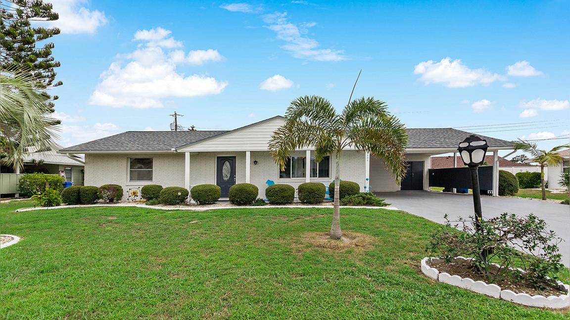 804 Fox Hills Dr., Sun City Center, FL 33573.mp4