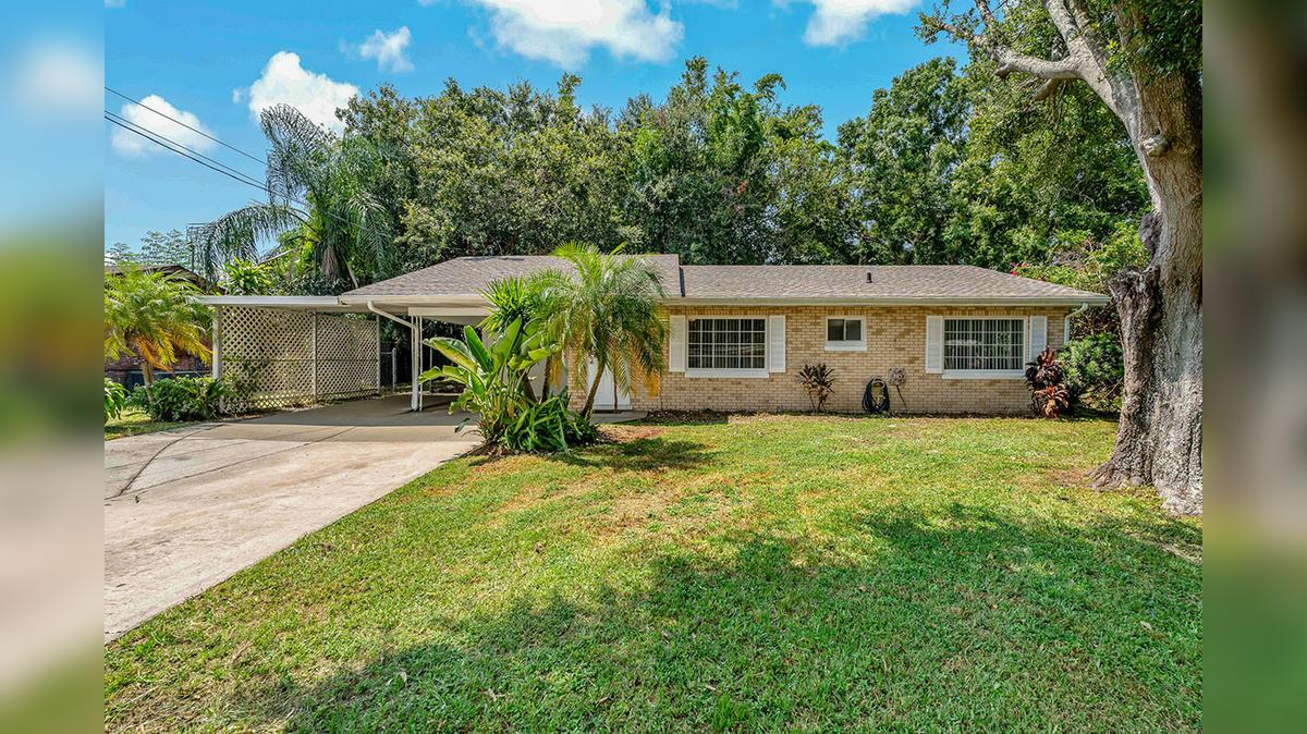 2603 Trinity Cir NW, Winter Haven, FL 33881