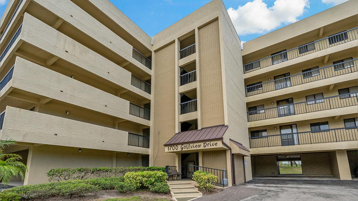 1735 Golfview Drive, Tarpon Springs FL