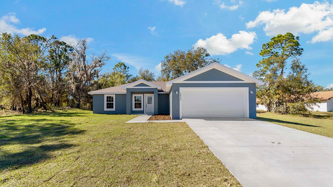 2452 Lakefront Dr, Lake Wales, FL 33898