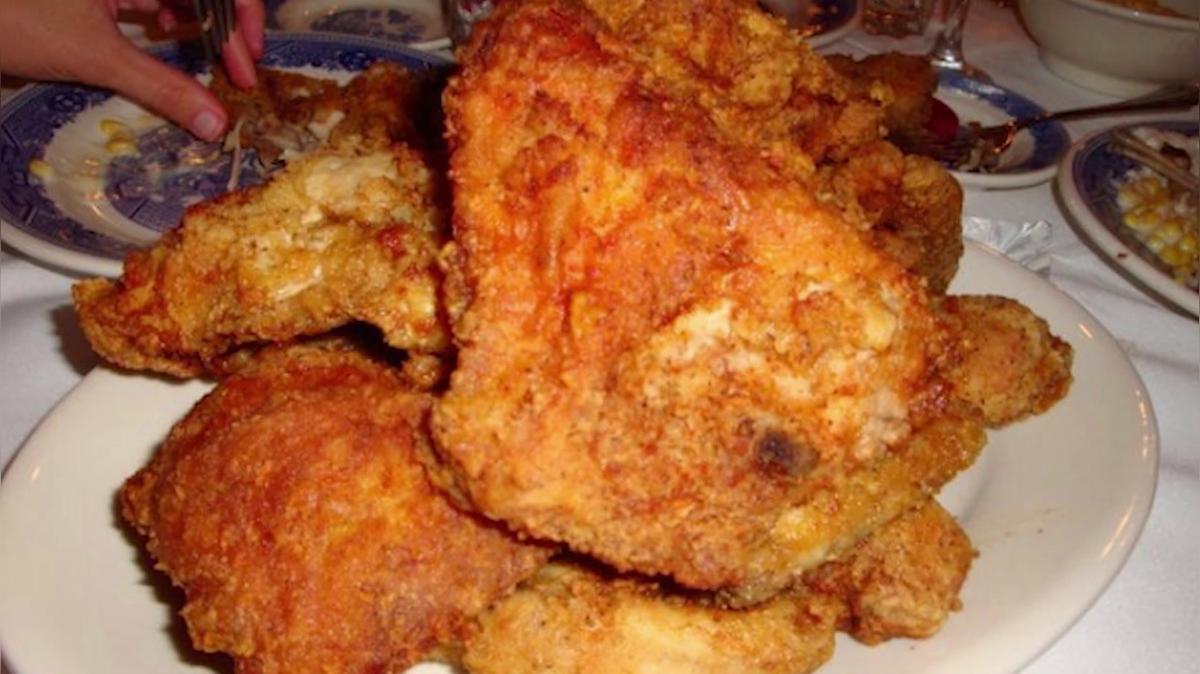 Restaurant in Abilene KS, Brookville Hotel