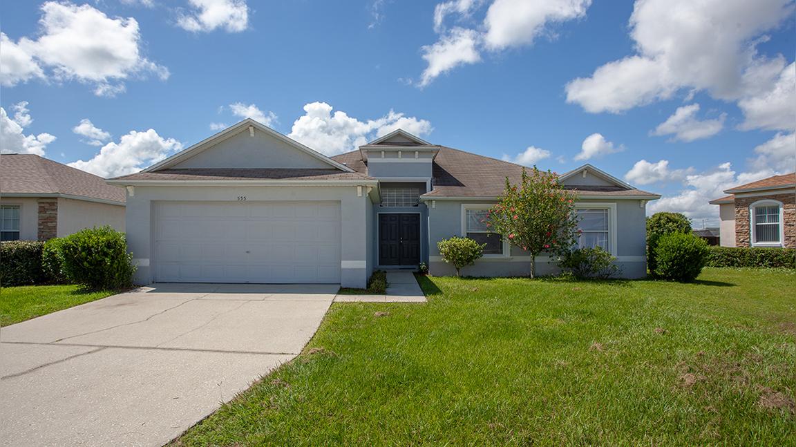 555 Terranova Cir, Winter Haven 33884
