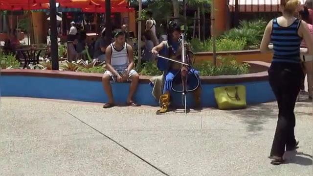 Cellist R.M. (2).mp4