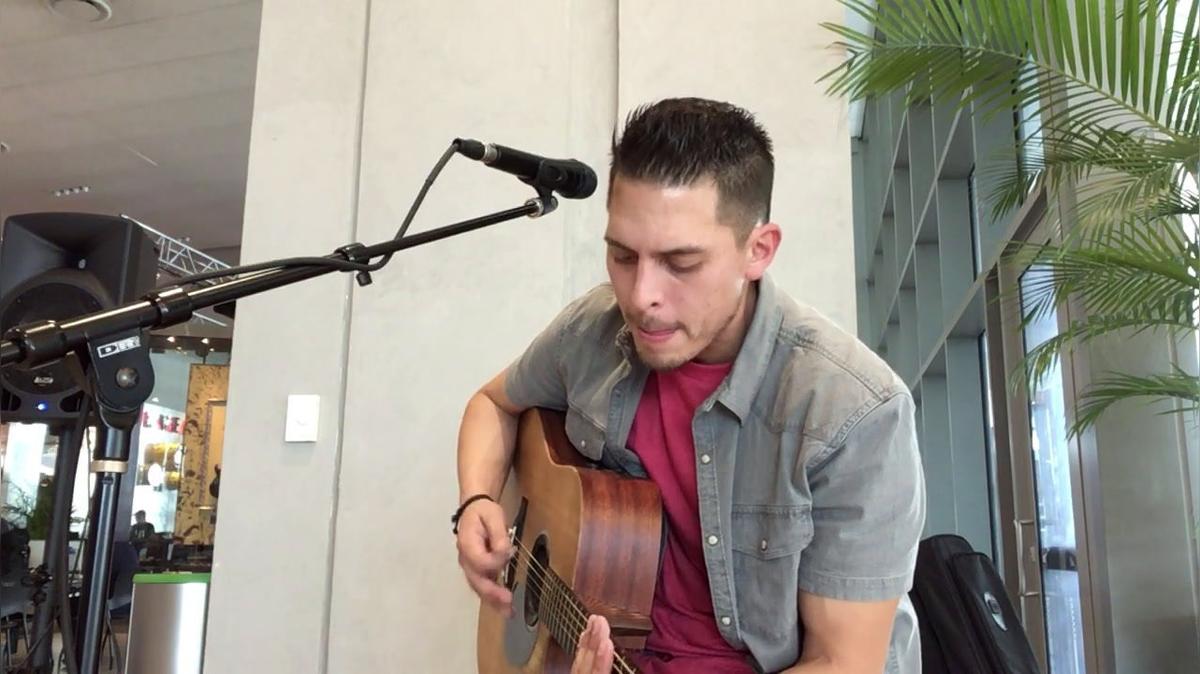 Guitarist S.A. (5).mp4