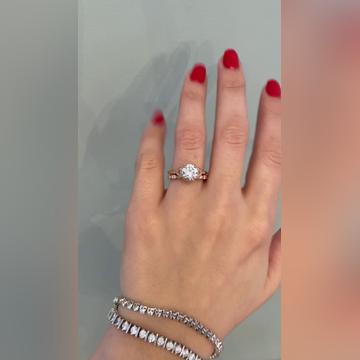 RachaelRndSalliRose.mp4