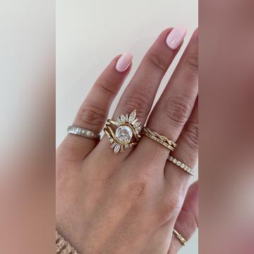 Salome-2ctRound-14kYG-Isla-Islet