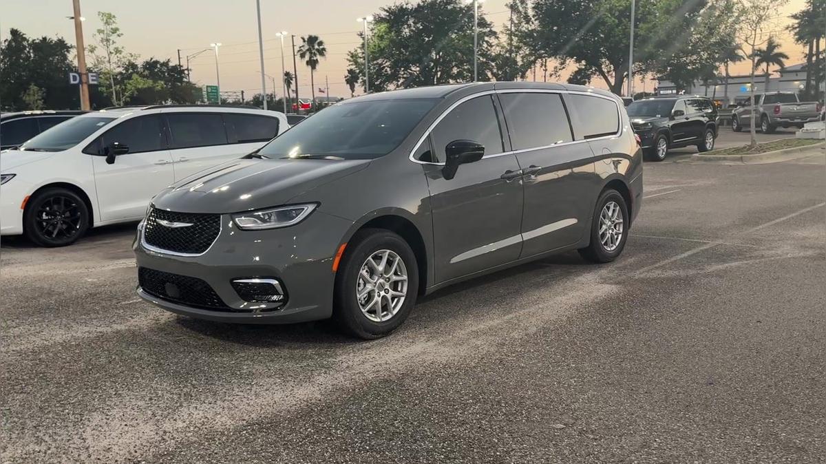 Audra’s 2025 Chrysler Pacifica