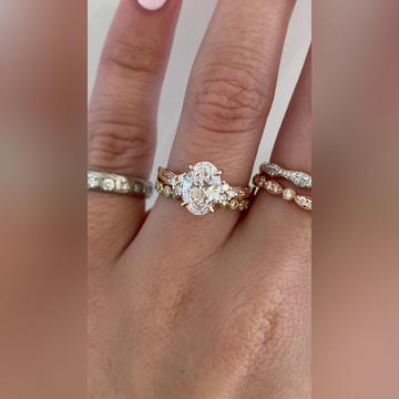 Odelia-2ctOval-14kRose-Glenda