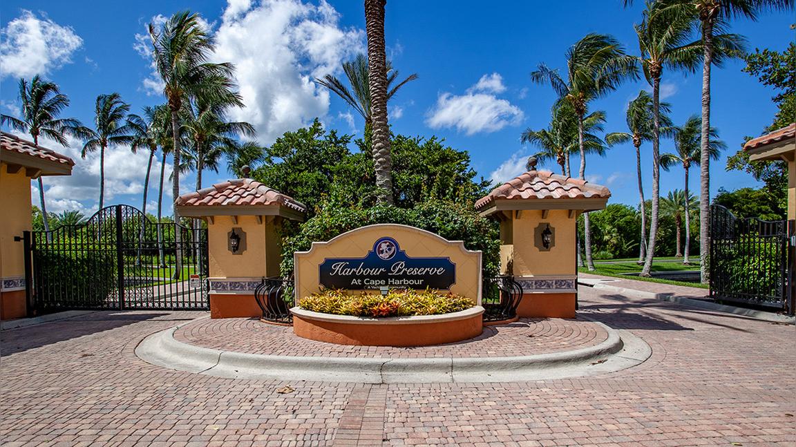 5760 Staysail Ct., Cape Coral, FL 33914