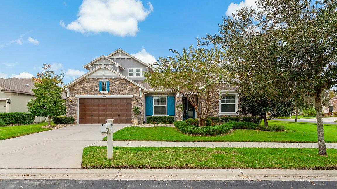 32081 Pinfeld Dr, Wesley Chapel, FL 33543