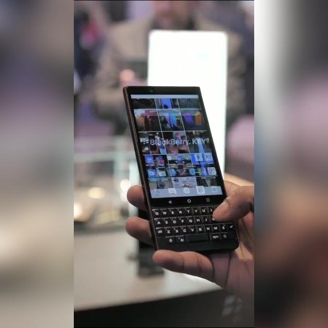 blackberry_-_arun_maini_-_instagram_story_2_SD