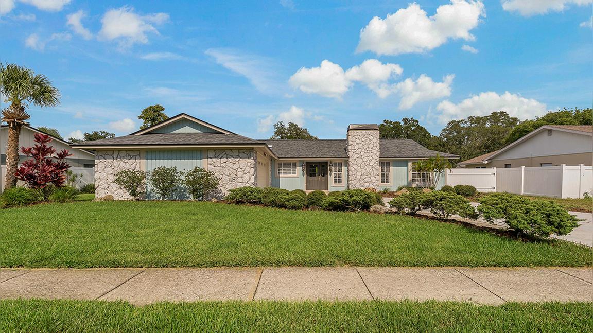 863 Rustic Oaks Drive, Palm Harbor FL