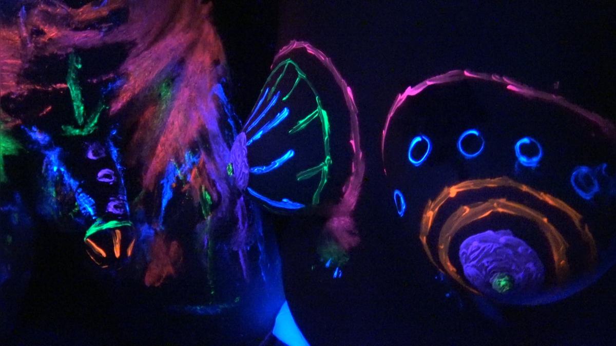 BLACK LIGHT BODY PAINTING