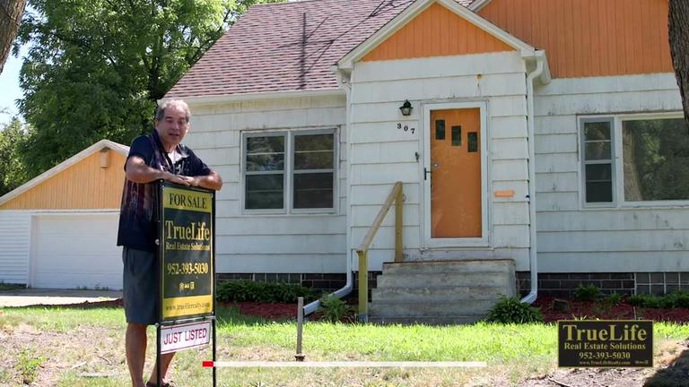 307 Lyndale Avenue N, Fixer Upper in New Prague
